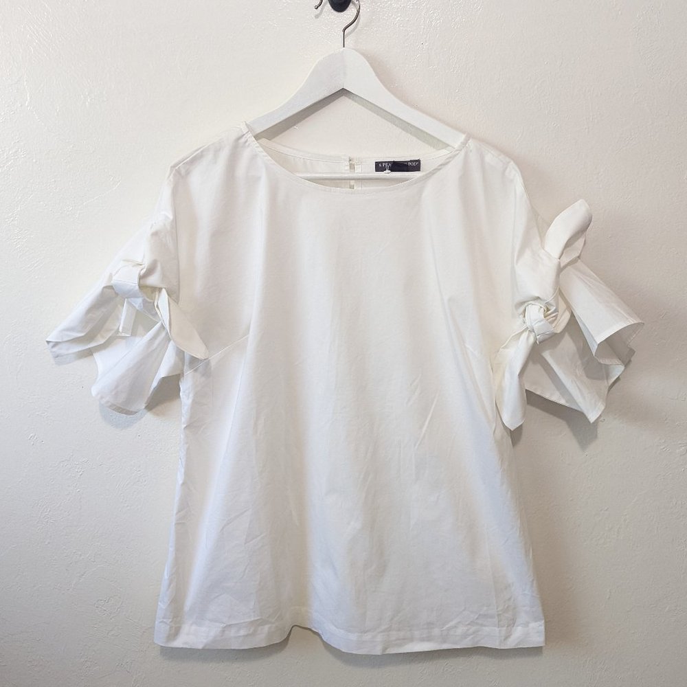 A Pea in the Pod White Relaxed Fit Tie Sleeve Maternity Top Size Small